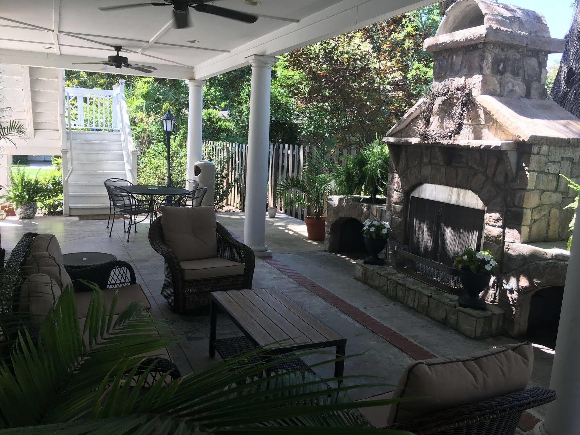 Carriage House Inn Aiken Exterior foto